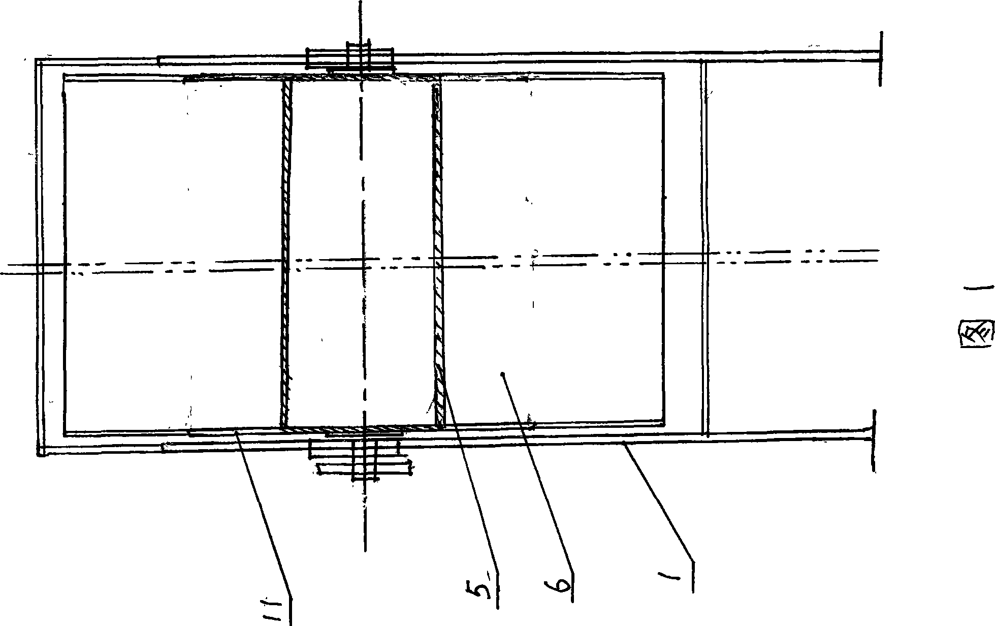 River power machine and power utilizing device thereof