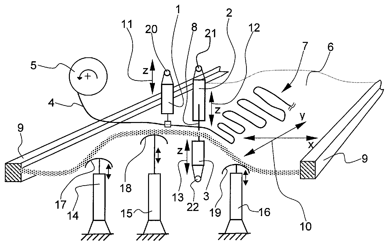 Device for producing a fiber preform with virtually any desired surface geometry by the TFP process