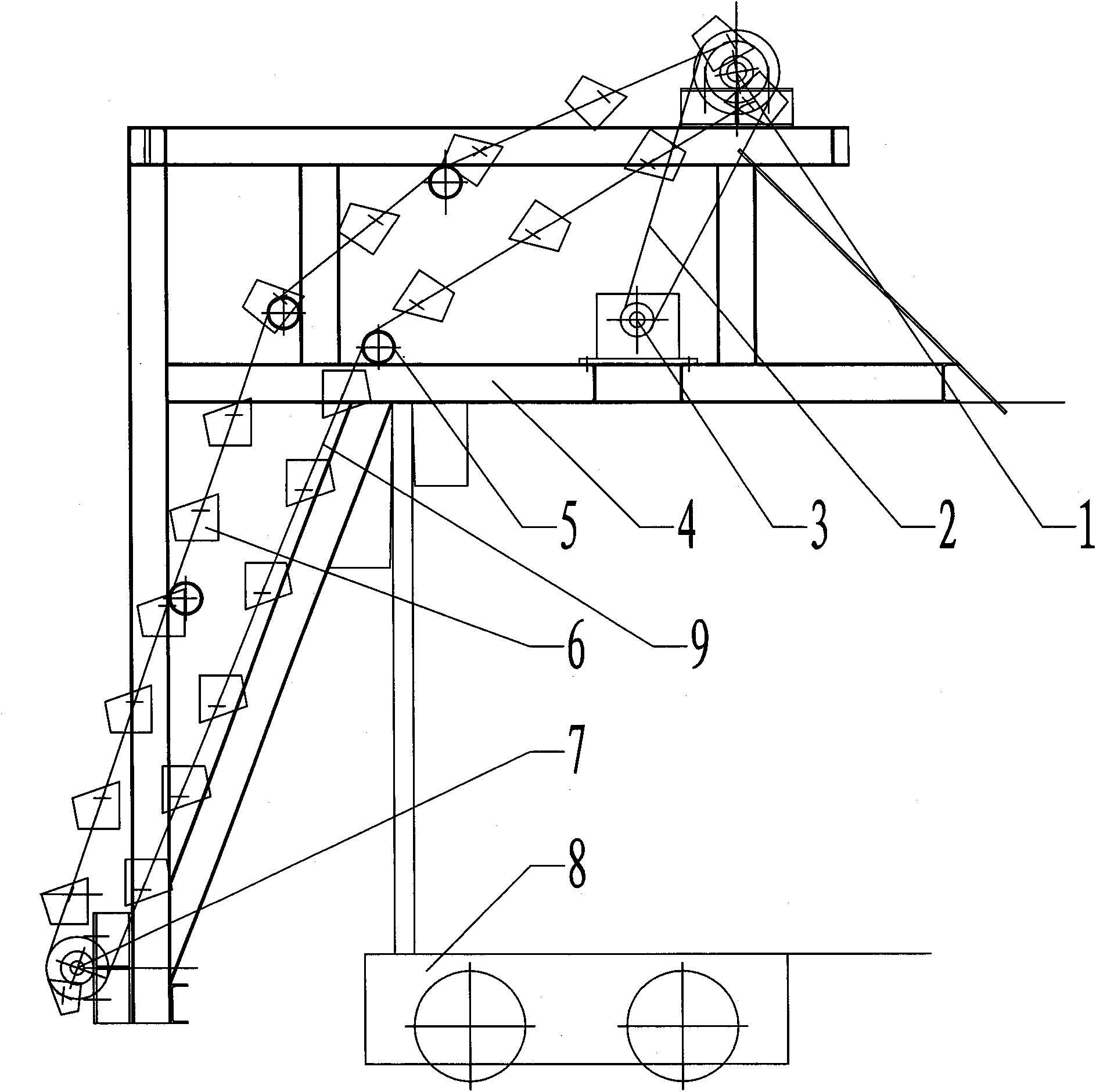 Mud-cleaning bucket machine special for underground railway channel