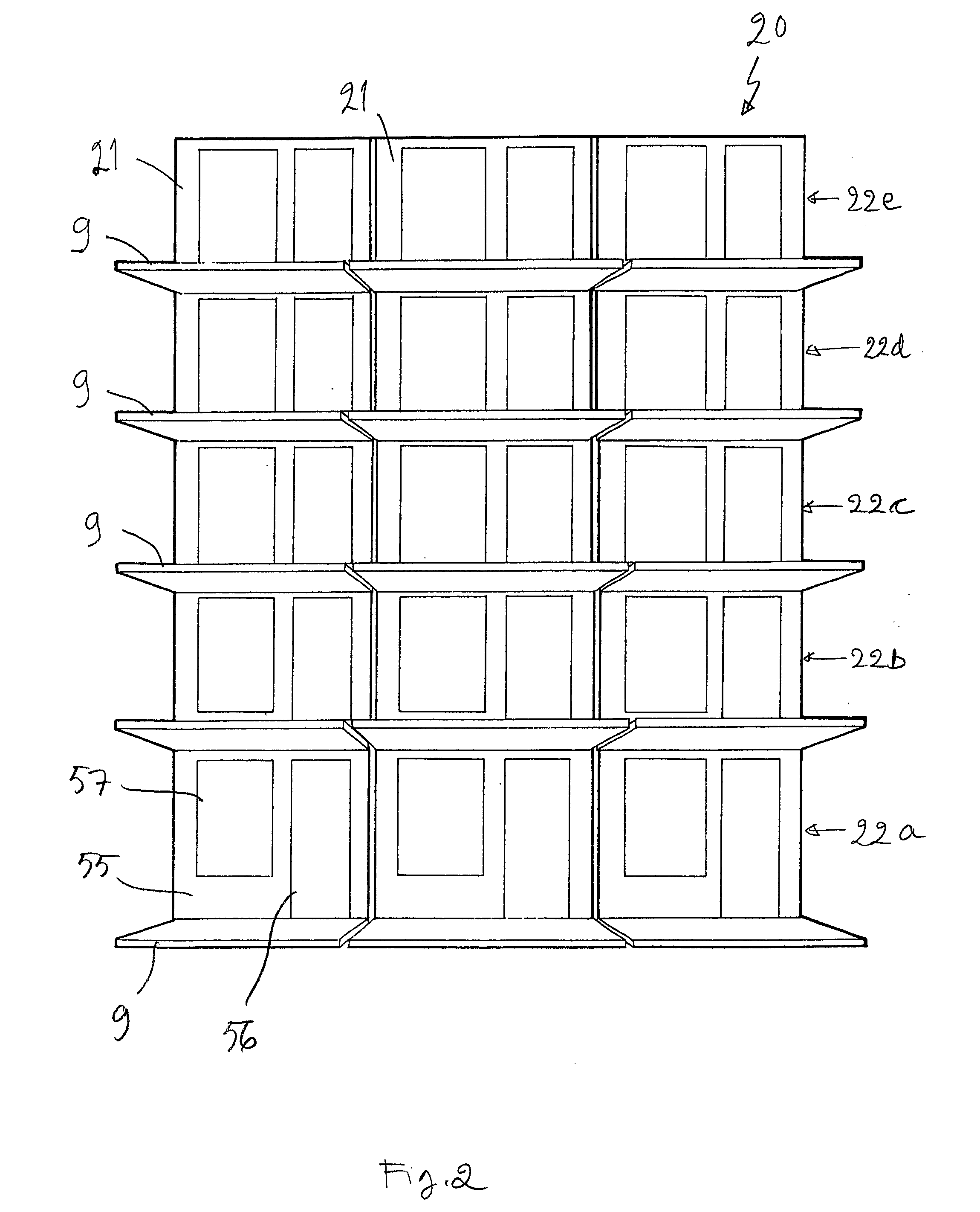 Room Arrangement, Ship, Building and Method for Constructing a Room Arrangement