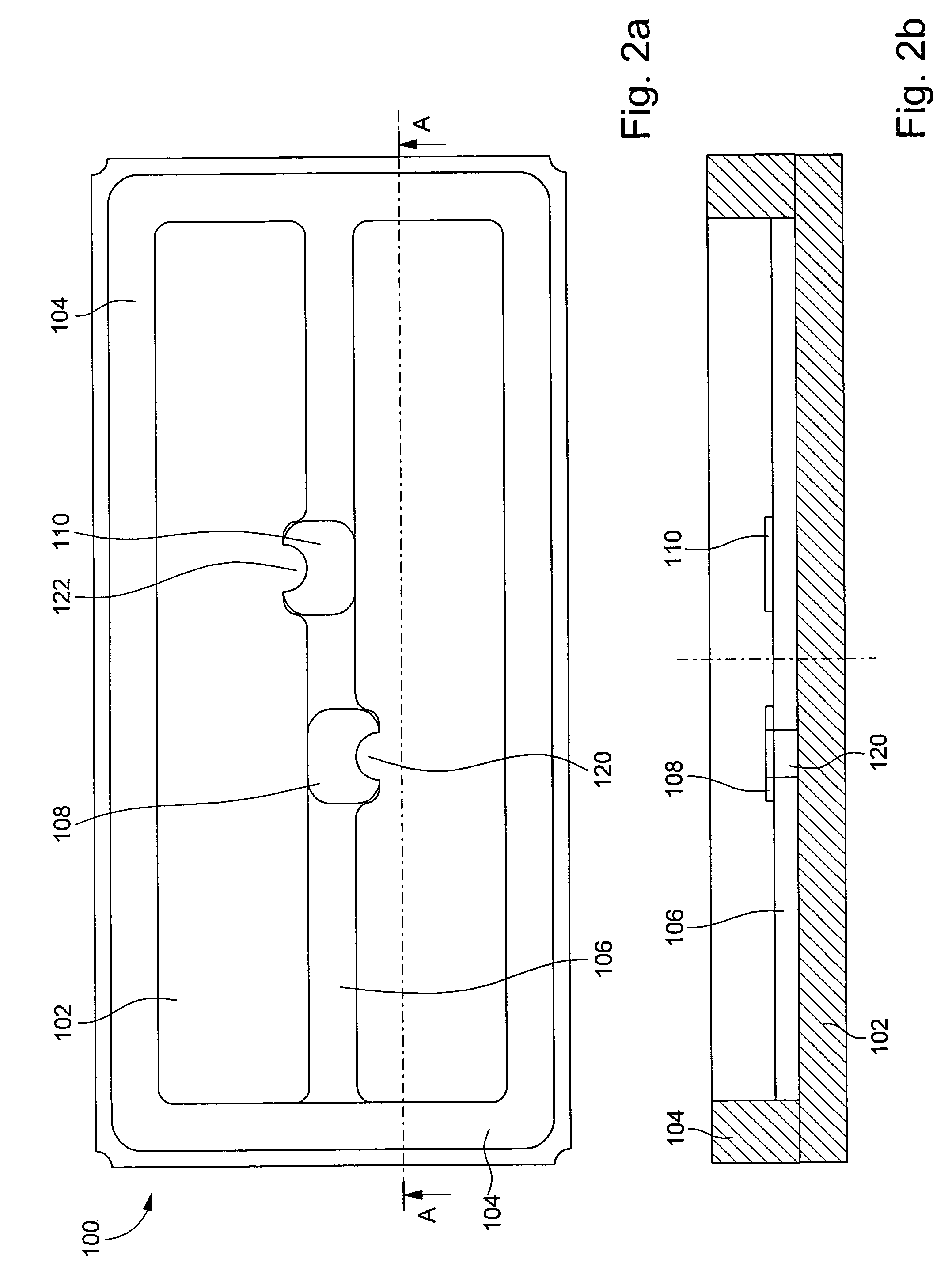 Piezoelectric resonator and assembly comprising the same enclosed in a case