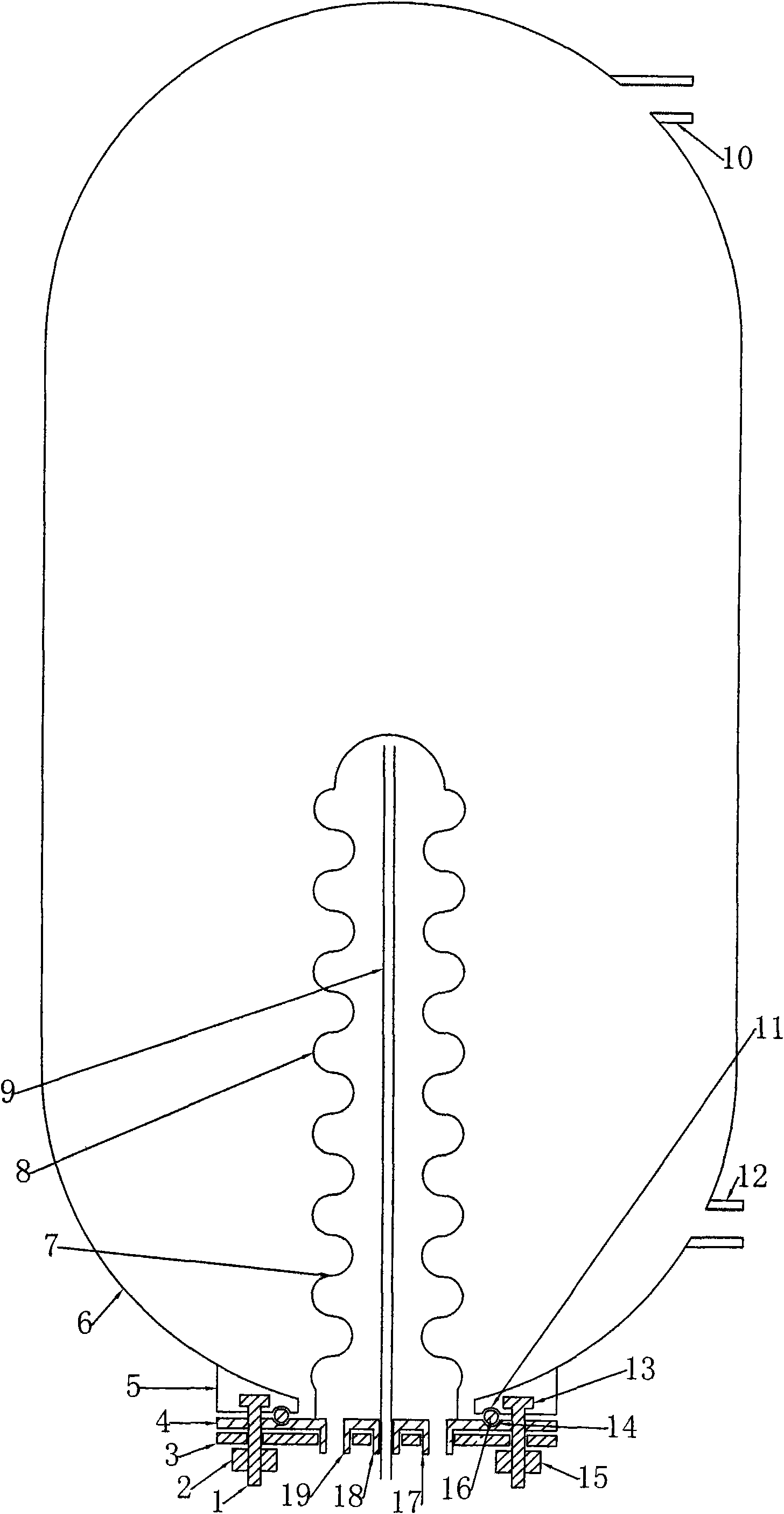 Full-plastic heat exchanger water tank liner