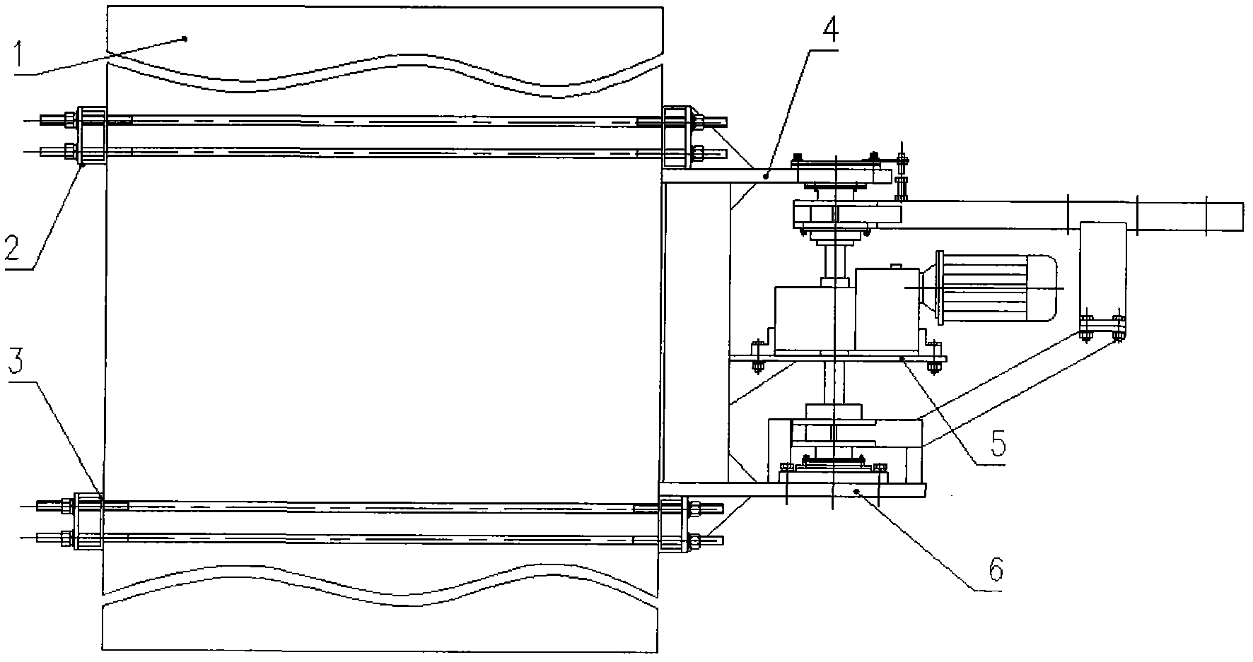 Swing arm drive device for spraying antifreeze on coal-carrying train