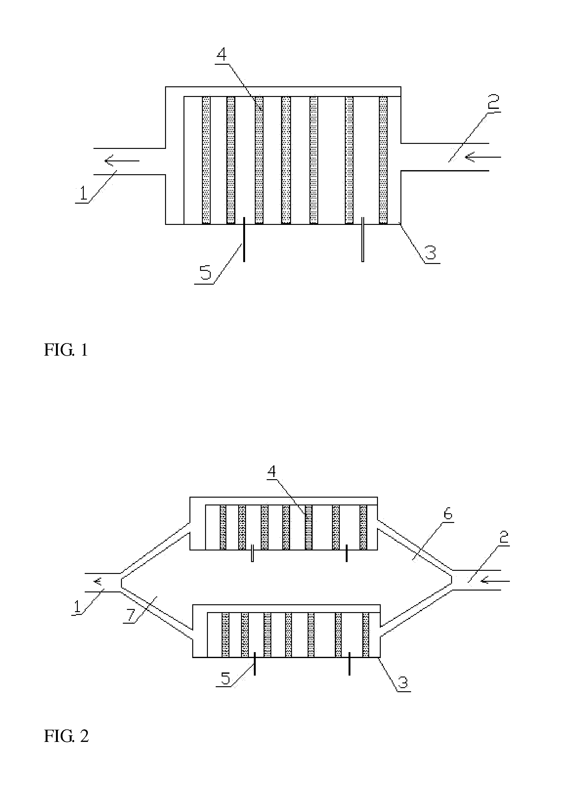 Dust filtration system of gas mixture of high temperature oil gas, water vapor and precipitation-prone carbides