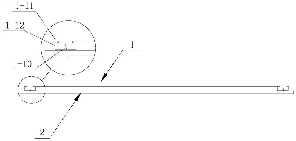 Assembly type dismounting-free formwork and manufacturing method thereof