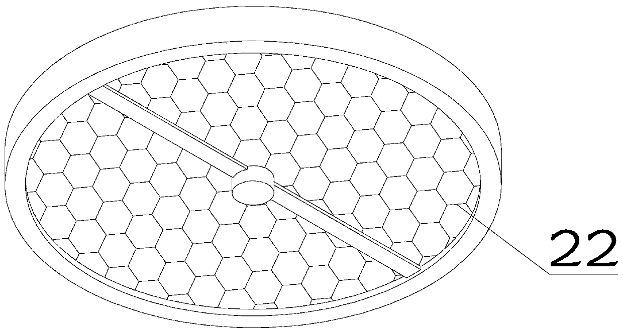 Continuous dust removal device for communication base station