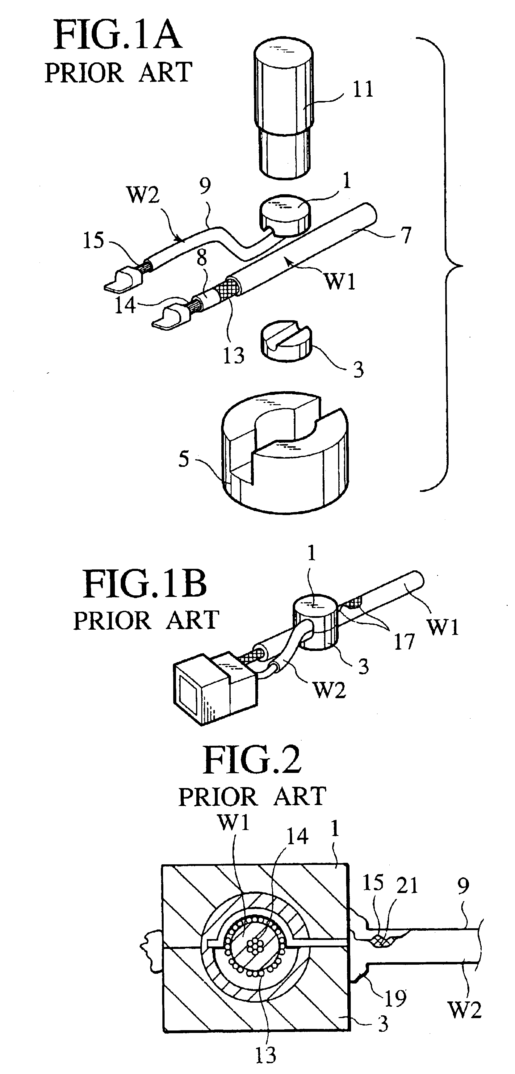 Recessed resin tips used in a connecting method