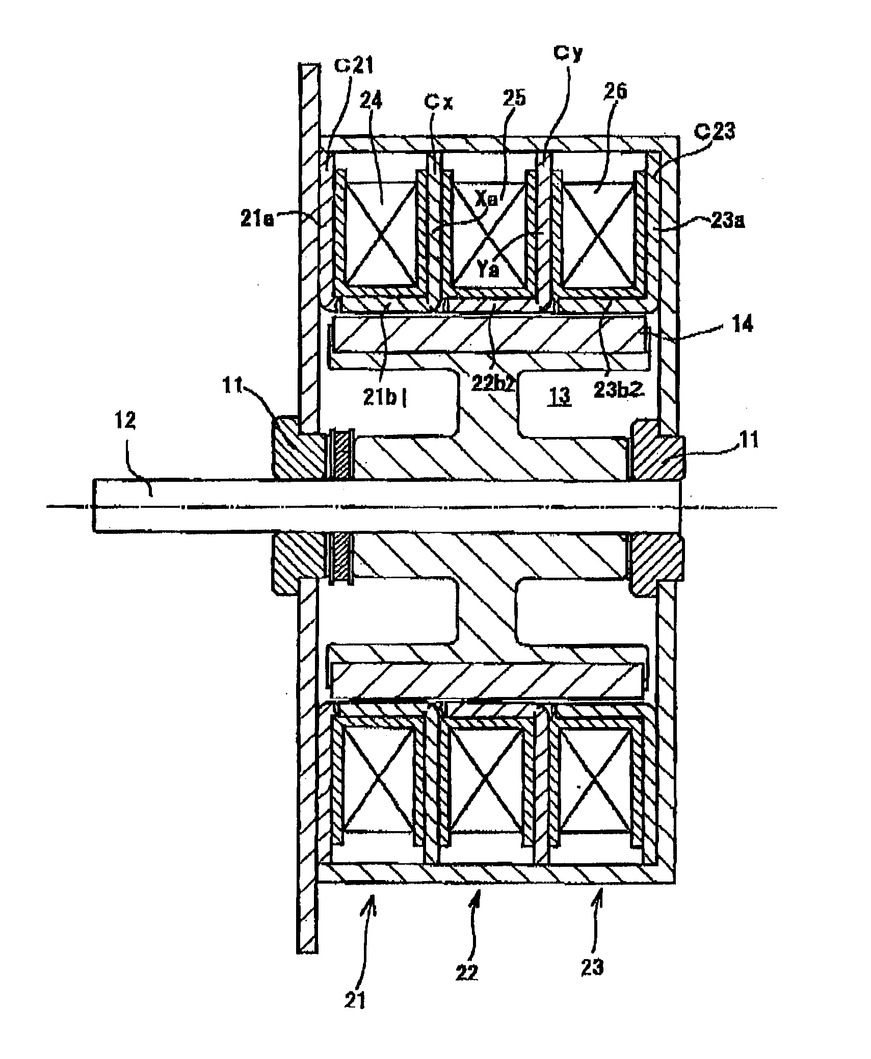 Motor with a plurality of pole teeth