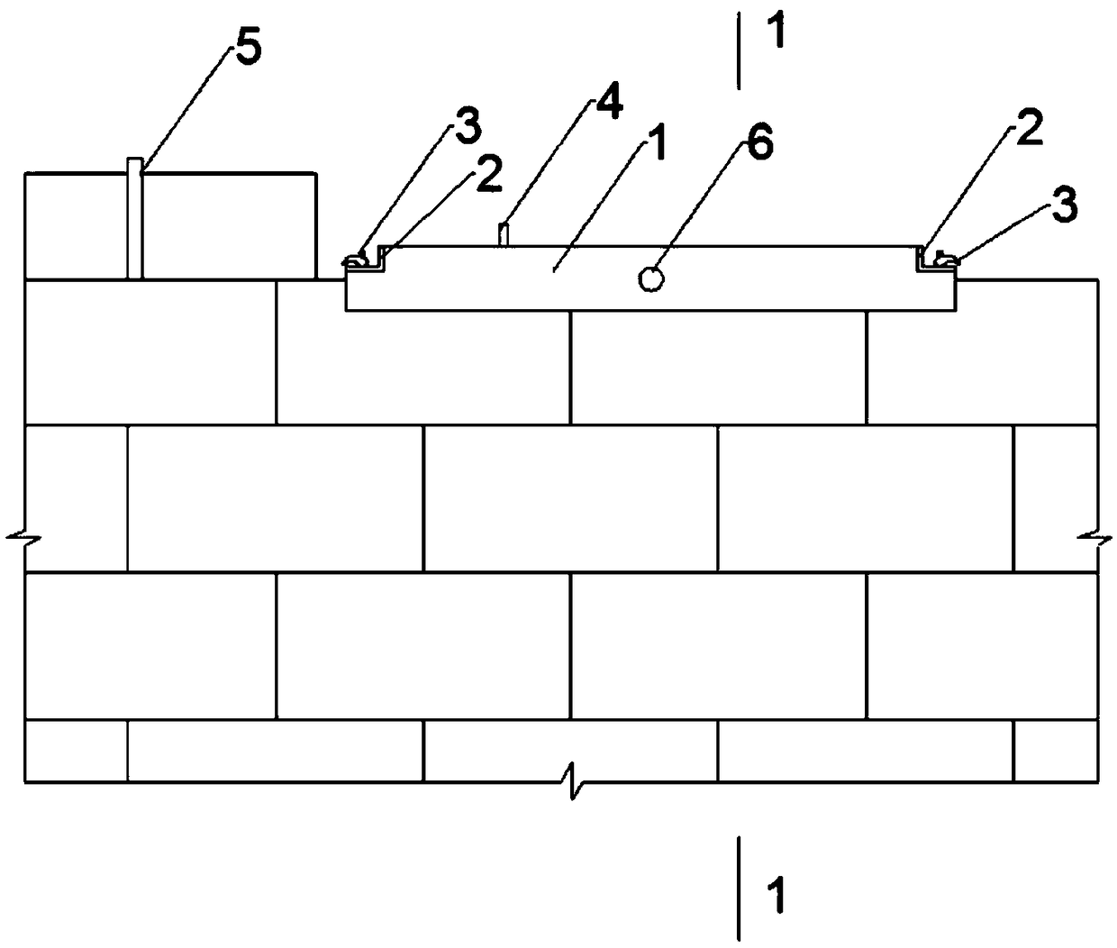 A masonry device and method of use thereof