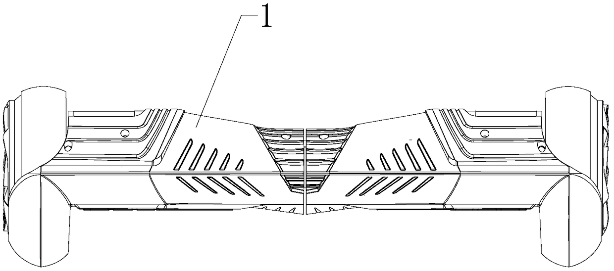 Battery protection device of a balancing car and a balancing car