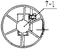 A track-laying machine with automatic span change during the traveling process and its application method