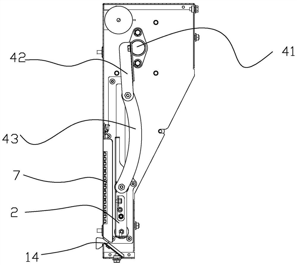 Beverage bottle passage door device and beverage bottle recovery machine with same