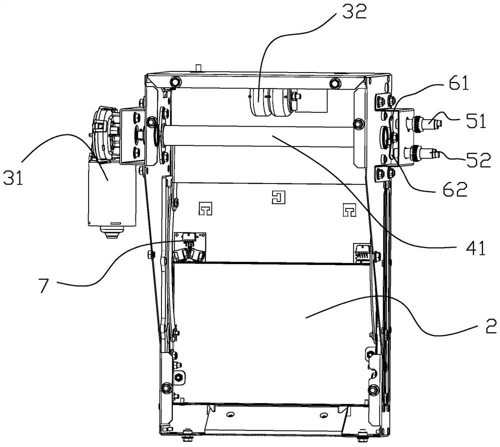 Beverage bottle passage door device and beverage bottle recovery machine with same