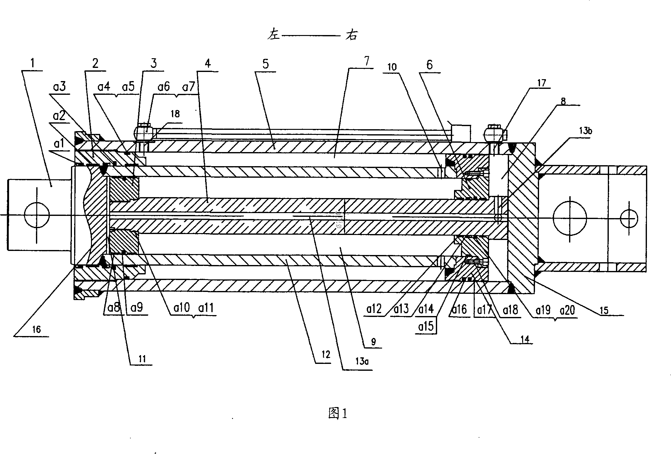 Boosting oil cylinder