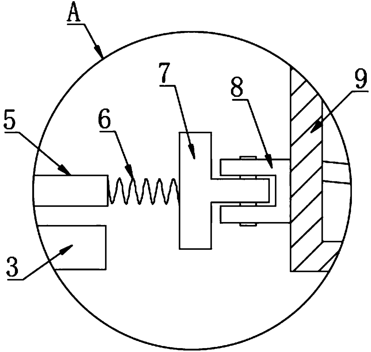 Ore pulverizing and screening device