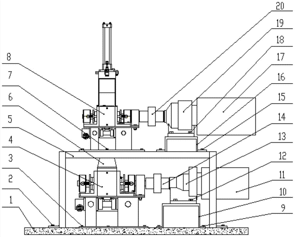 A rotor combined mixing device