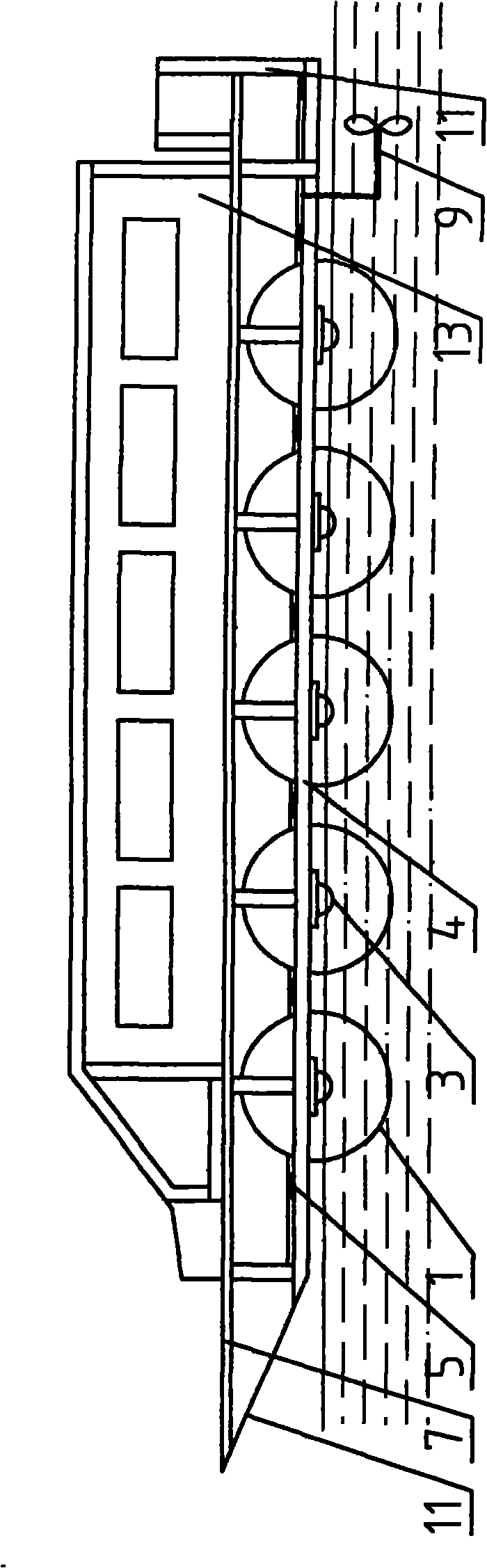 Rotating floating body boat