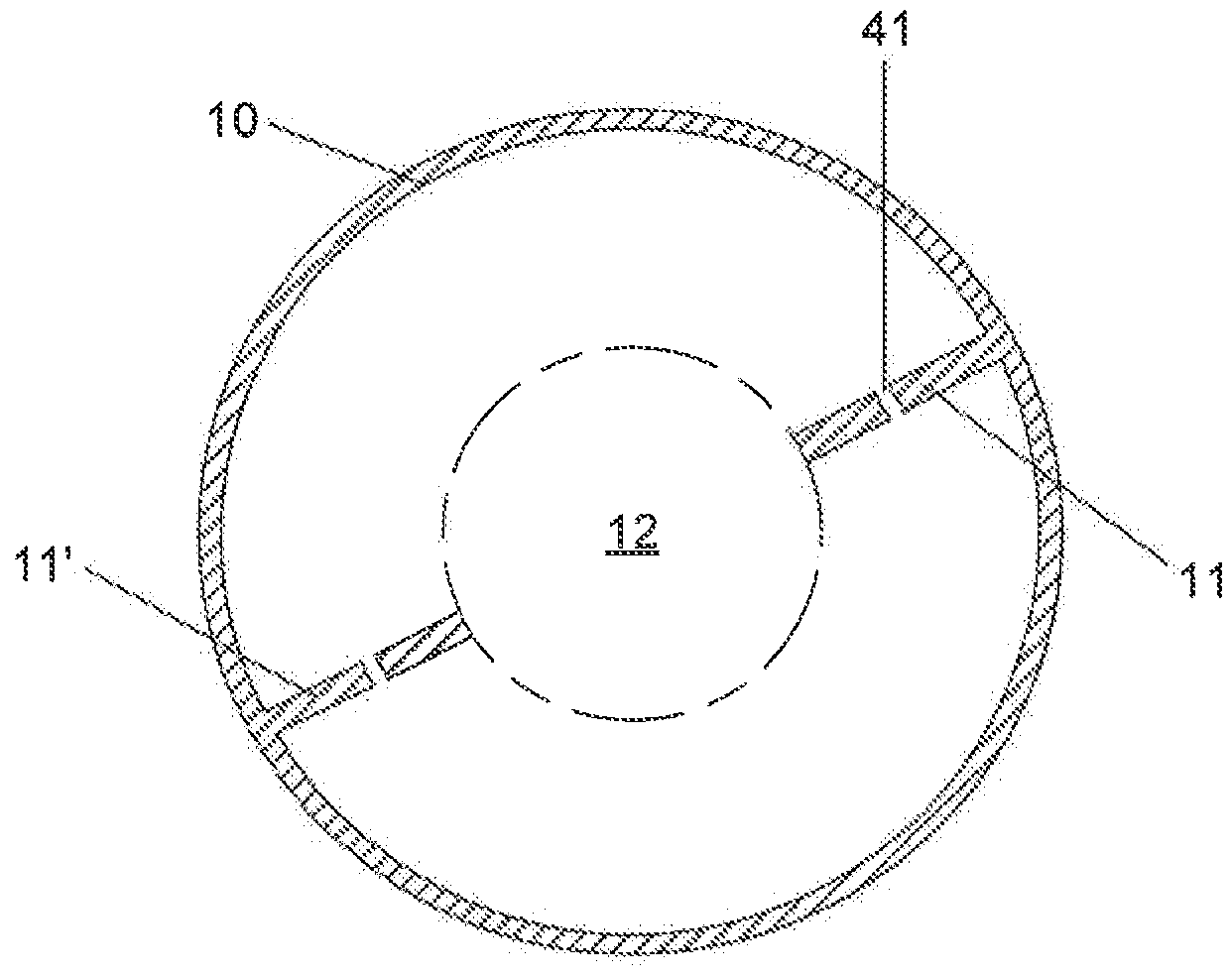 Heat transfer tube and cracking furnace using the heat transfer tube