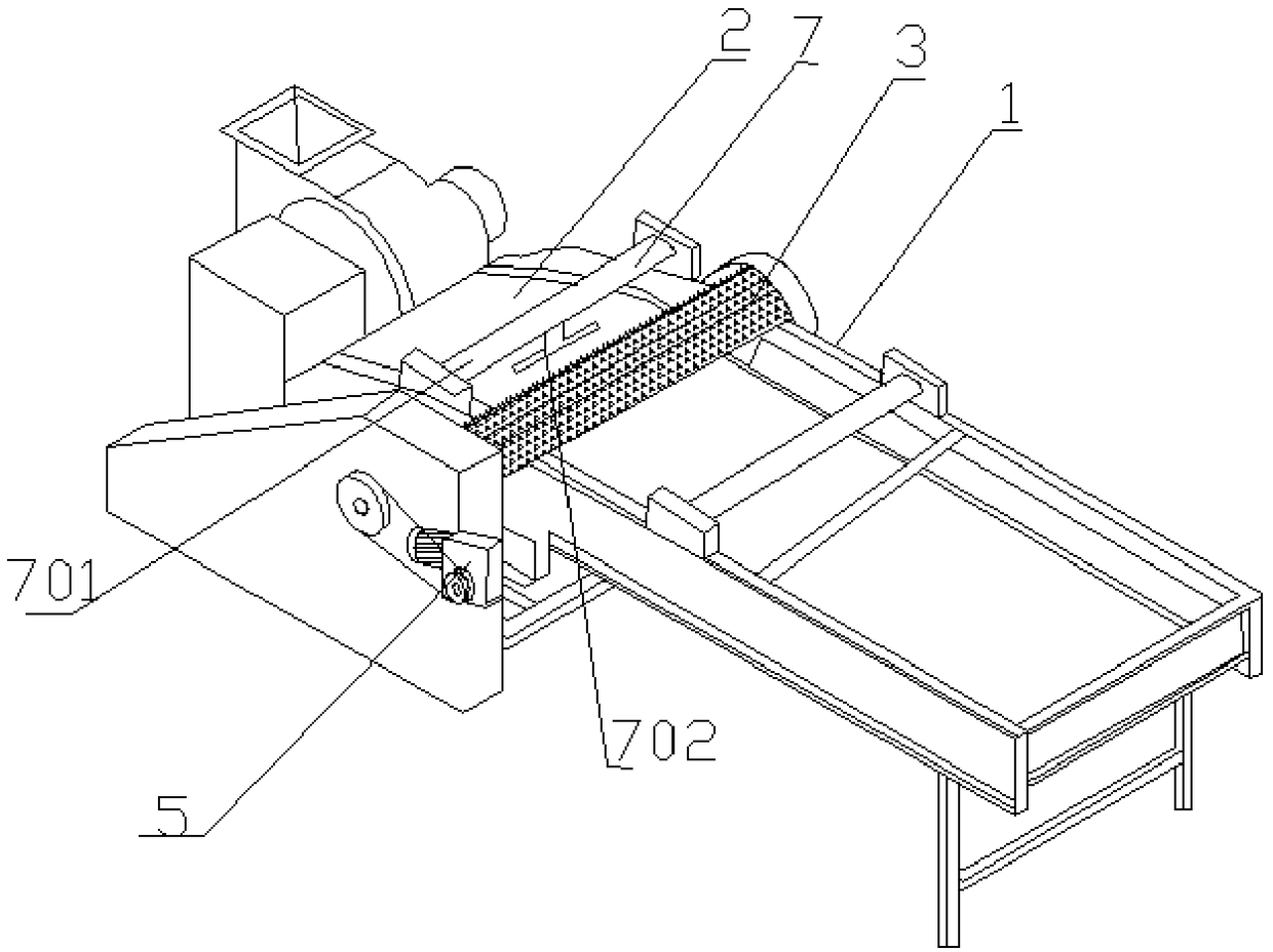 Automatic fine-tuning control device for roller spacing bearded needle relative positions