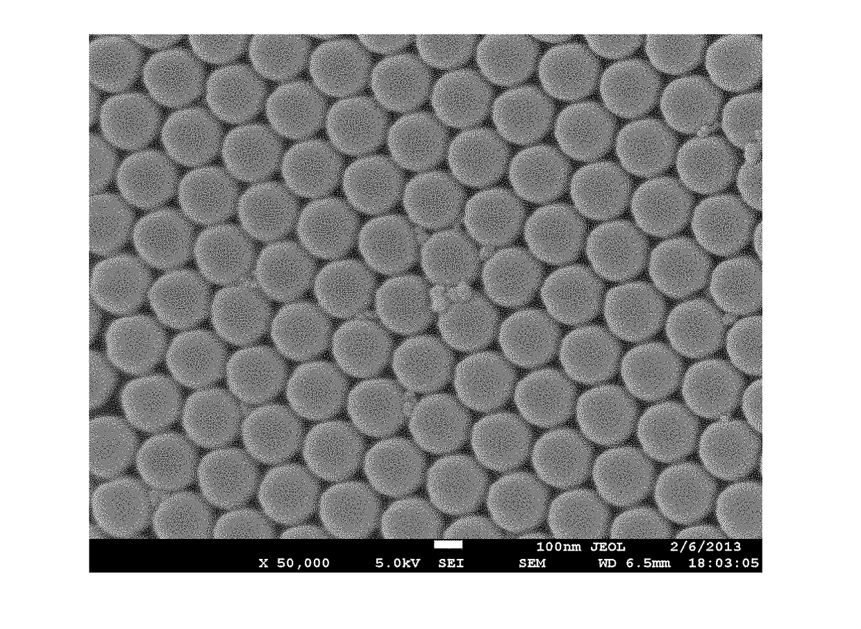 Optically functional material having hue and luster, preparation of same, and application of same