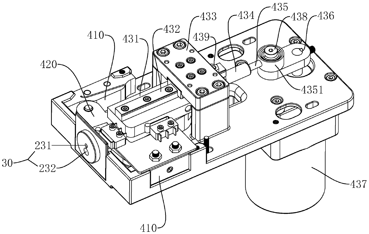 Needle head separating mechanism for automatic needle head separator