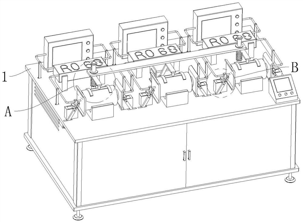 Automatic detection table for electric quantity of energy storage battery