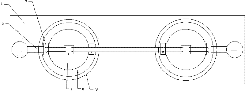 Heat radiator and electrode integrated heat radiating device and manufacturing method thereof