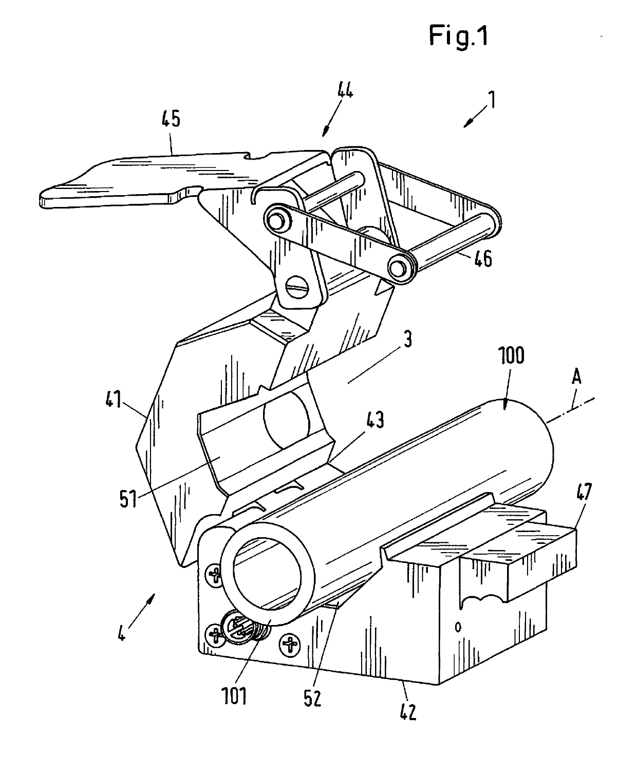 Ultrasonic measuring device and a method for the ultrasonic measurement on a flowing fluid