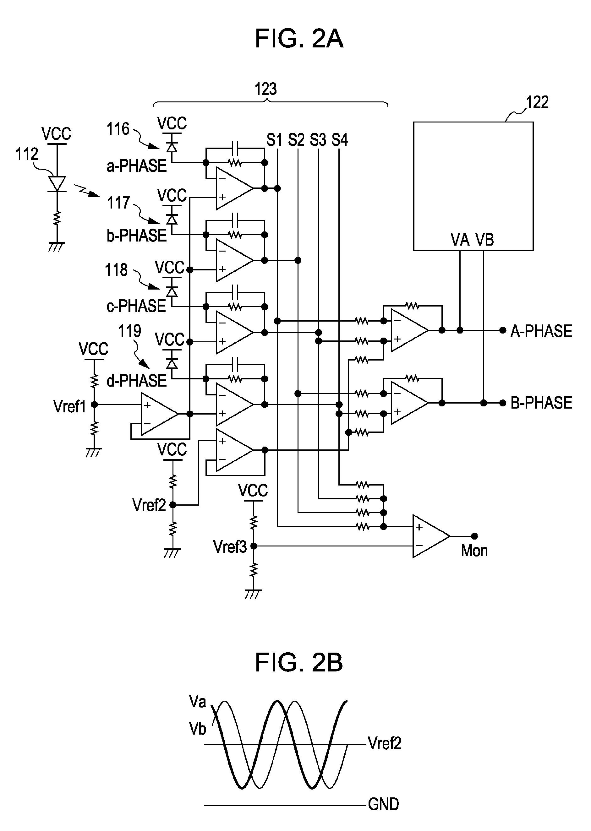 Optical encoder for measuring displacement