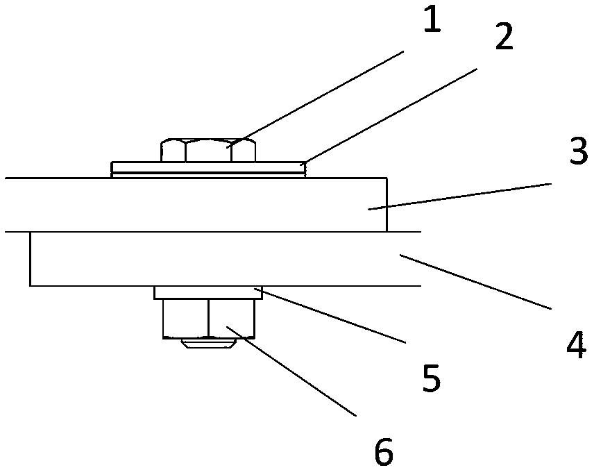 Electronic tag that monitors bolt looseness