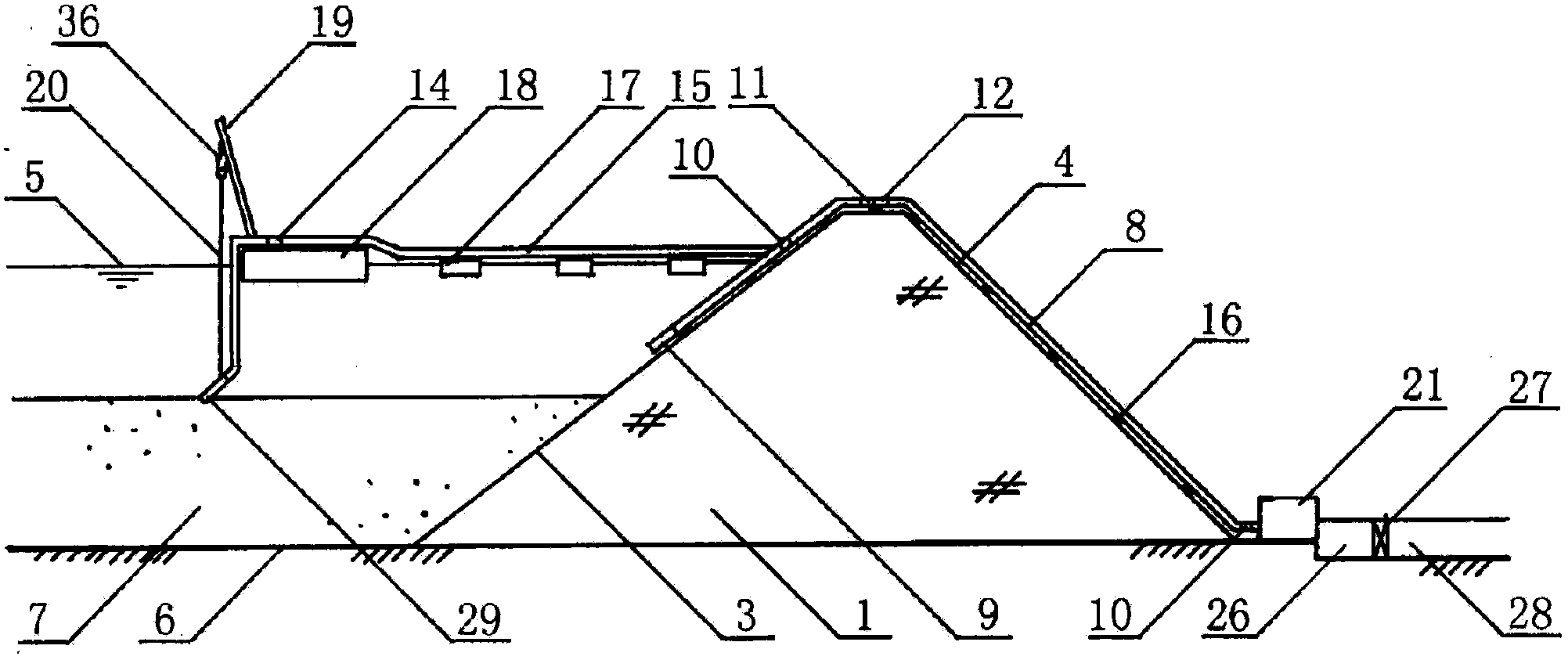 Siphoning type reservoir desilting and screening device and use method thereof