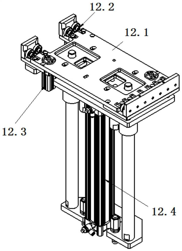 An automatic press-fitting mechanism for line bushings of pneumatic disc brakes