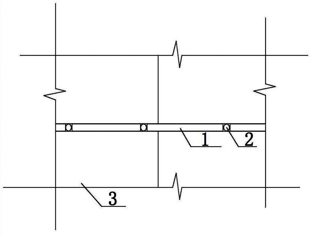 Construction method of template with no split bolt hole