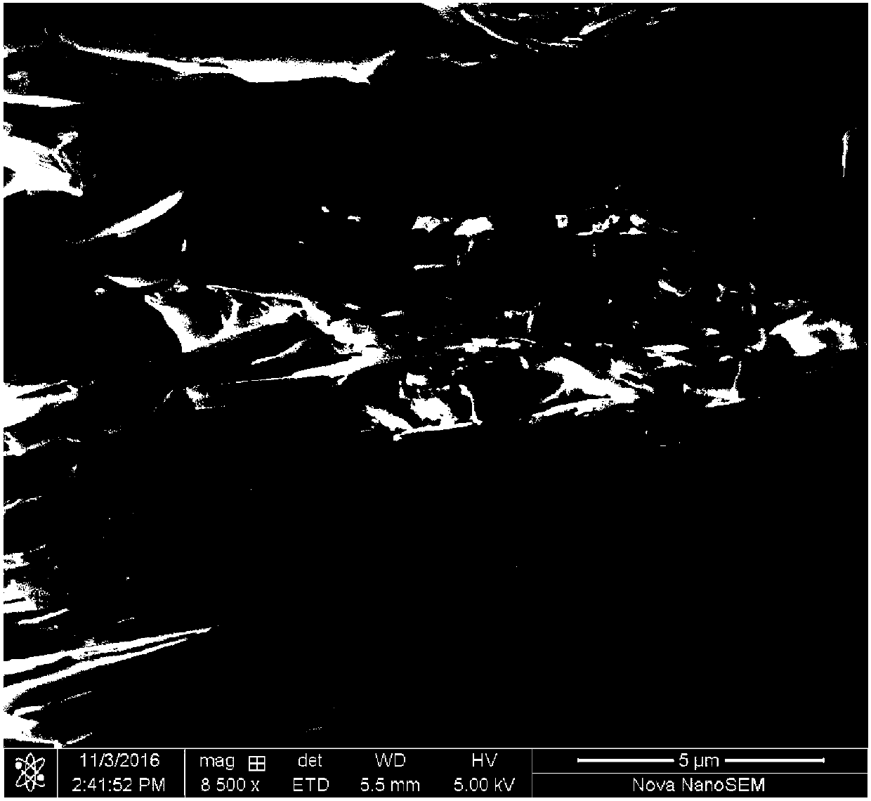 Boron nitride/epoxy resin composite material and preparation method thereof