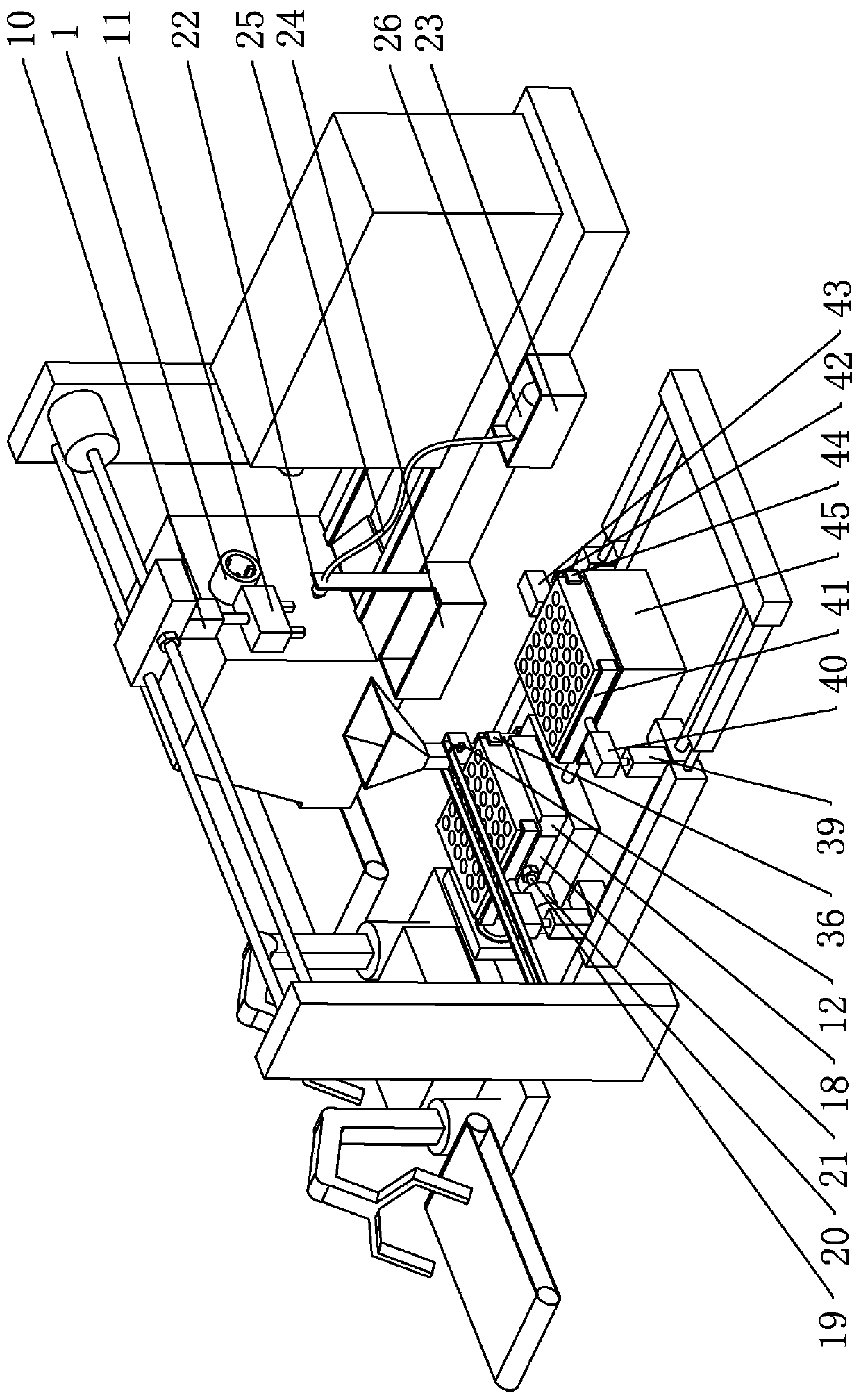 Automatic discharging mechanism used for numerically-controlled lathe