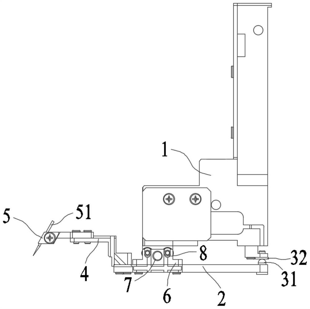 Automatic testing device for laser chip