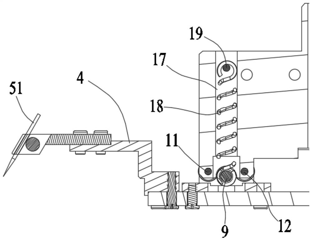 Automatic testing device for laser chip