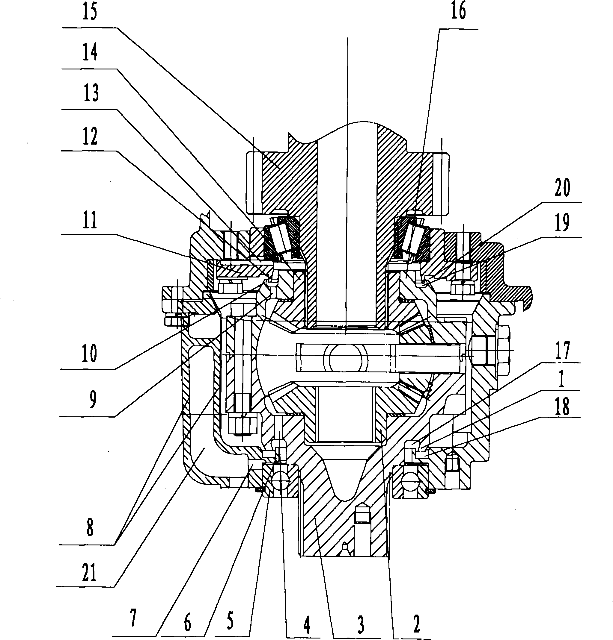 Forced lubricating device for through type vehicle interaxle differential