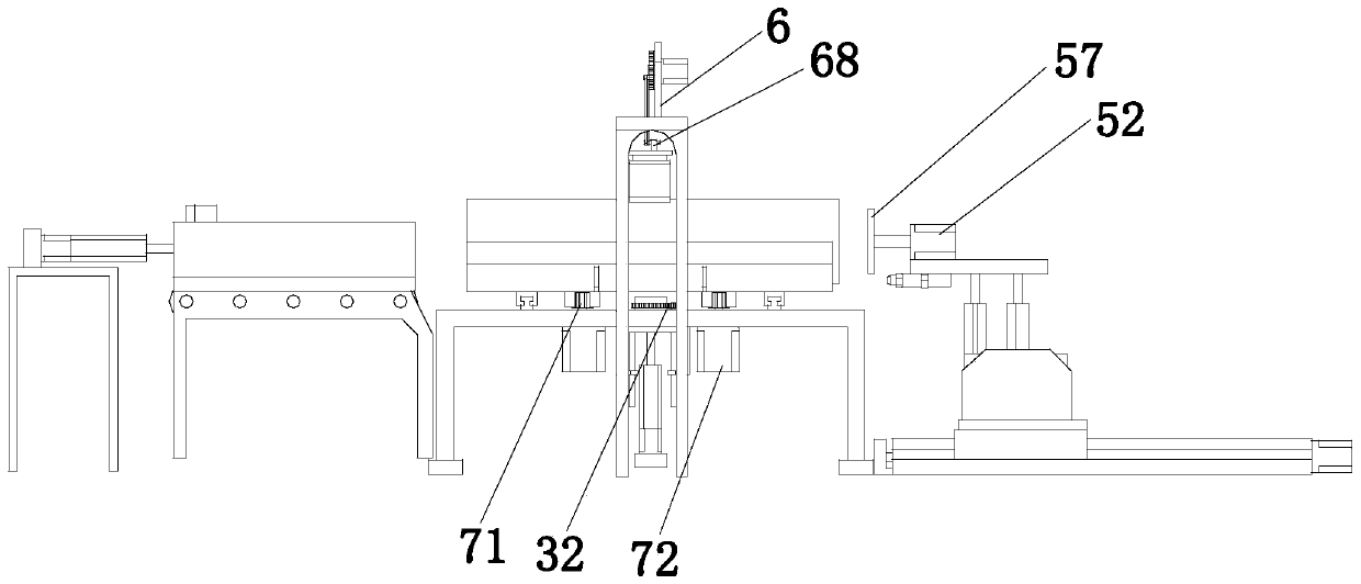 Port deburring device for reinforced concrete sewer pipe production