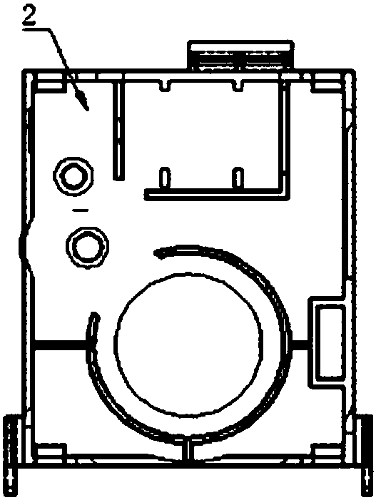 A shipping device and shipping method for a cargo lane of an automatic vending machine