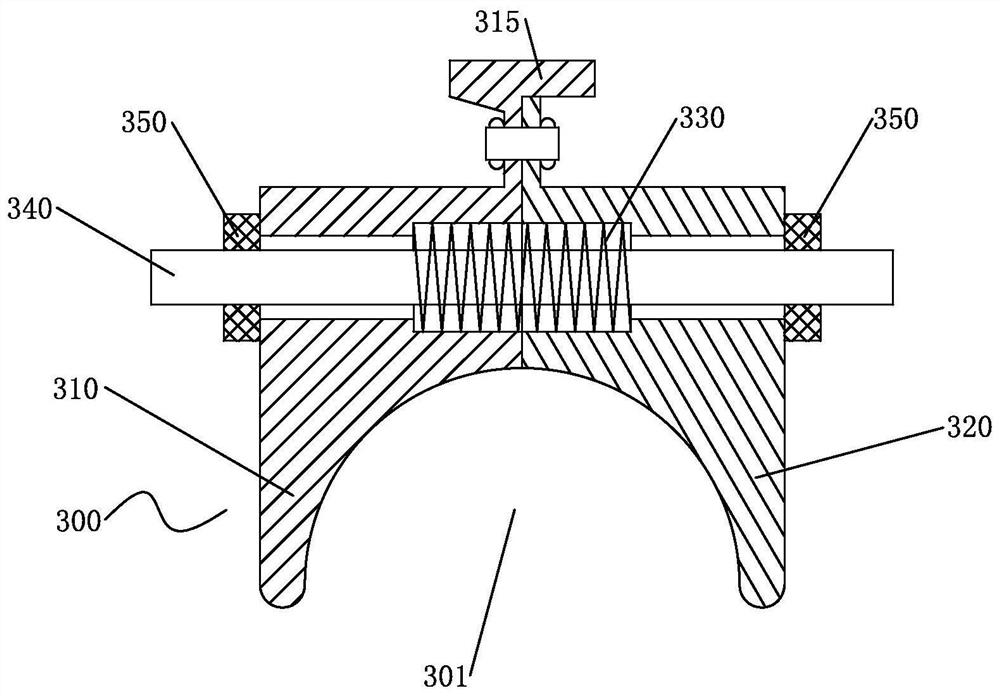 A drain wire fixing device for live work on distribution lines