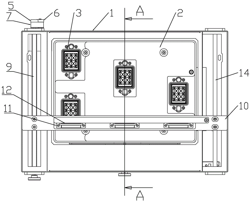 Transverse ink scrapping ink stack for improving printing quality