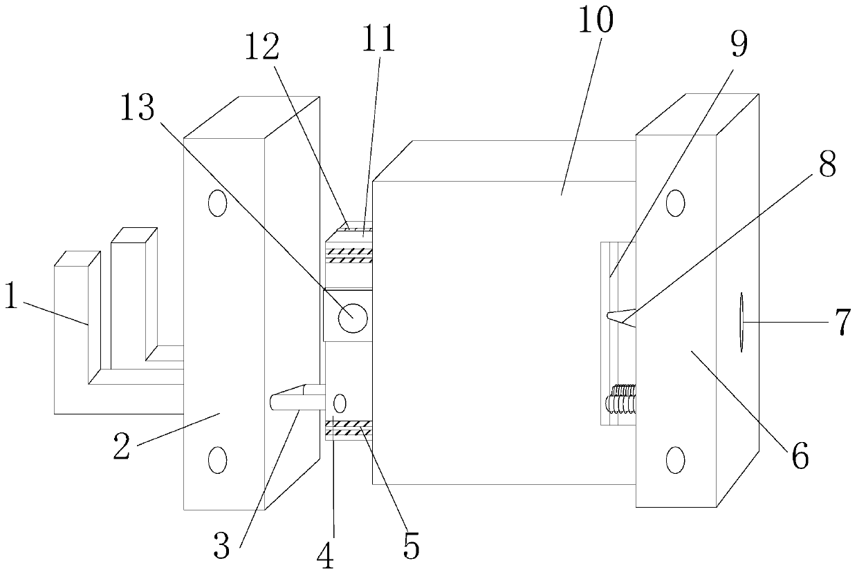 A thimble pushing device for plastic mould