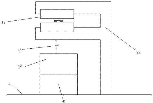 Plate machining method capable of rolling patterns and spraying coating material