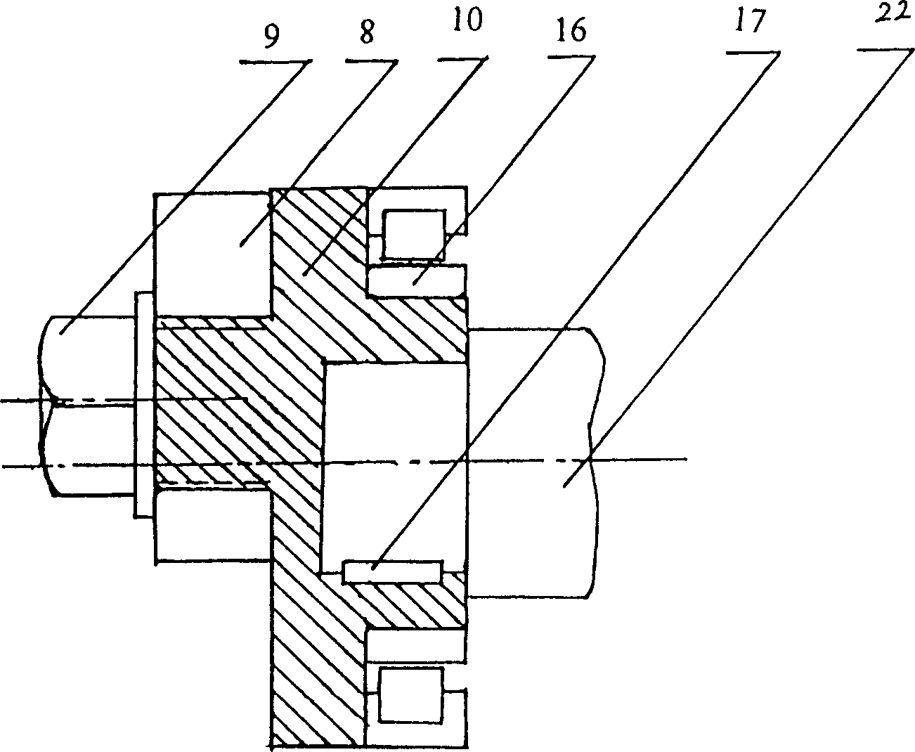 Self-aligning supercharger