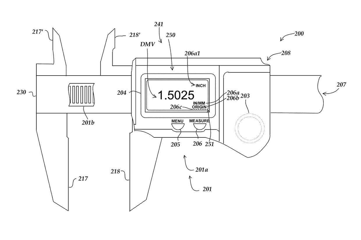 Handheld measuring device comprising a user interface responsive to changes in a displacement sensed by a displacement sensor