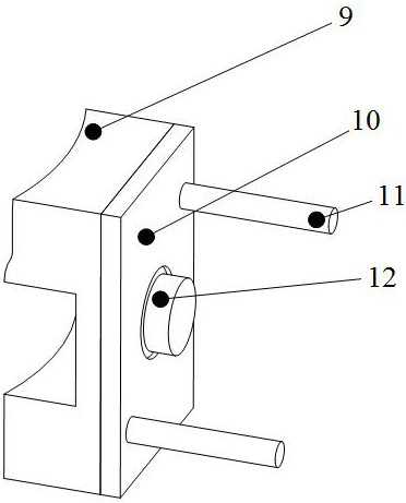 A ring clamp synchronous fastening device