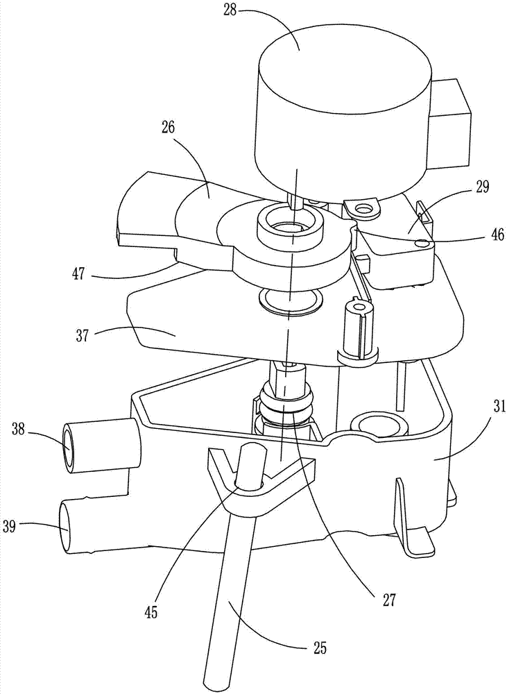 A fully automatic instant hot brewing machine