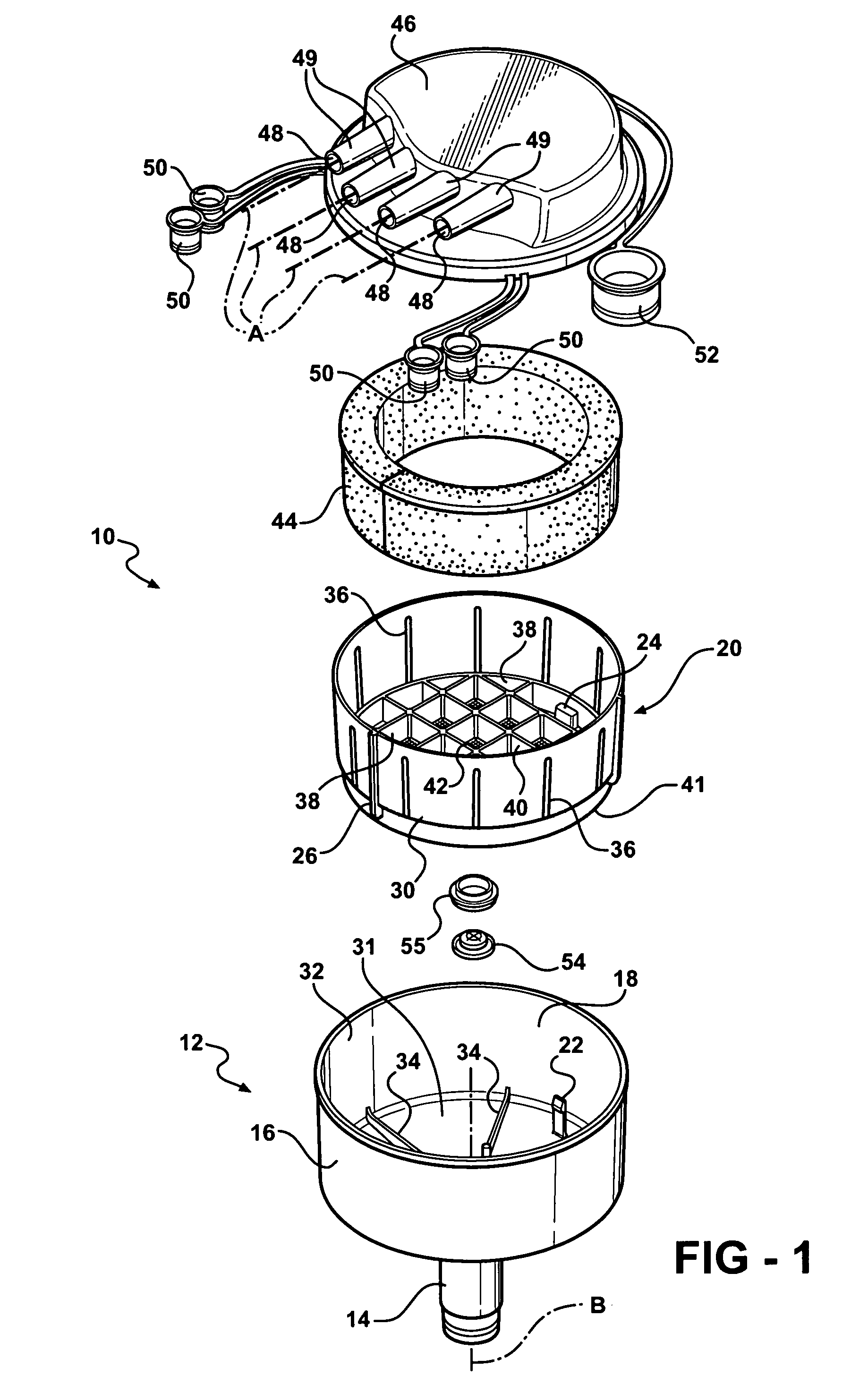 Manifold and filter assembly with filter basket