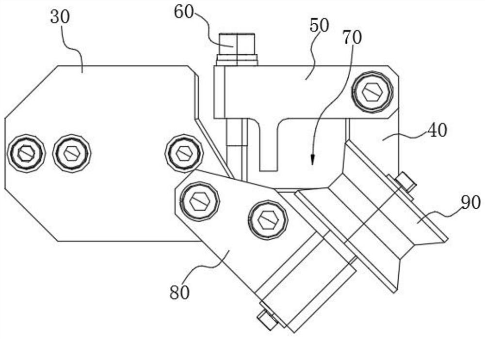 Auxiliary traction moving device and reinforcement cage processing robot